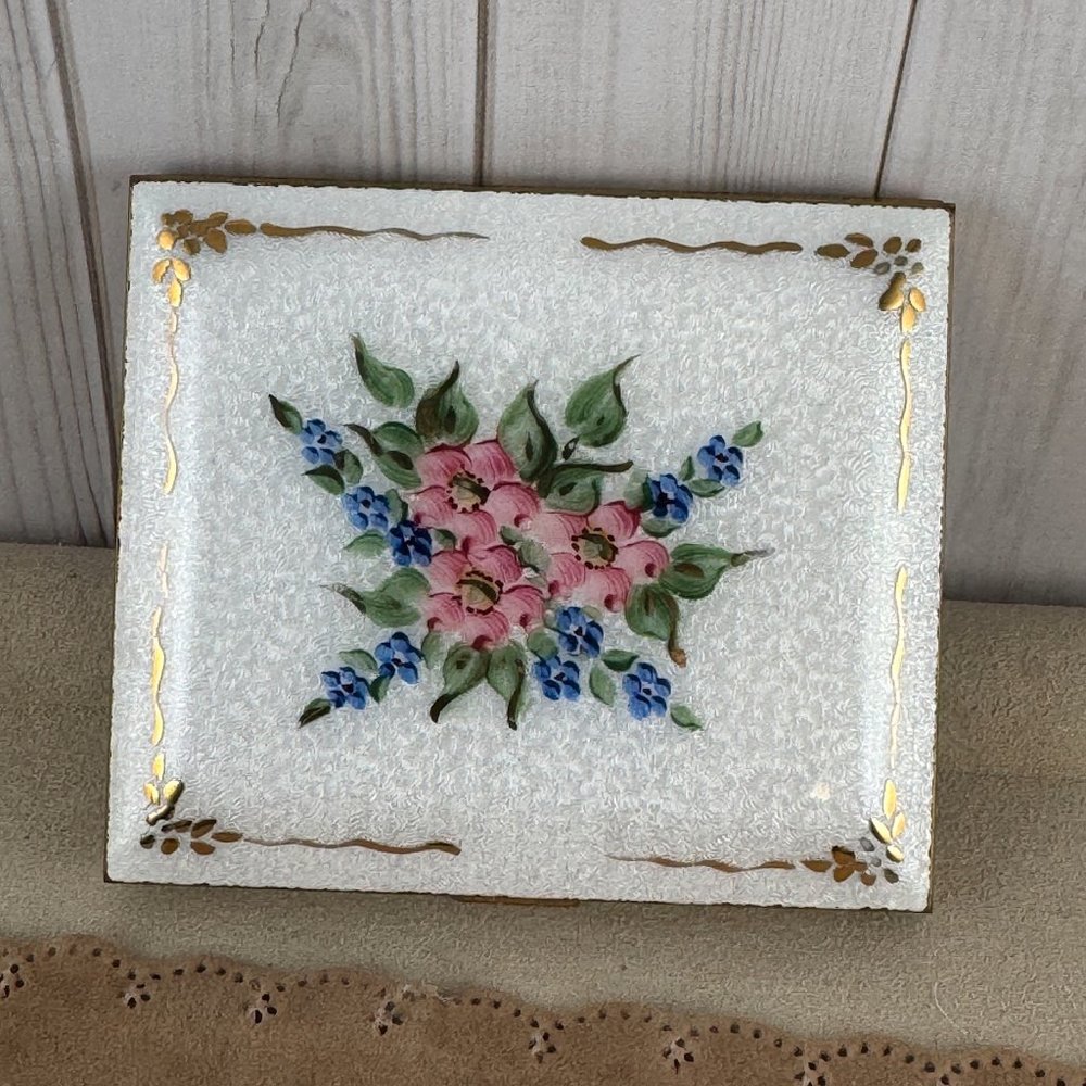 Vintage Compact Case Good, Guilloche Enamel with Gold Leaf